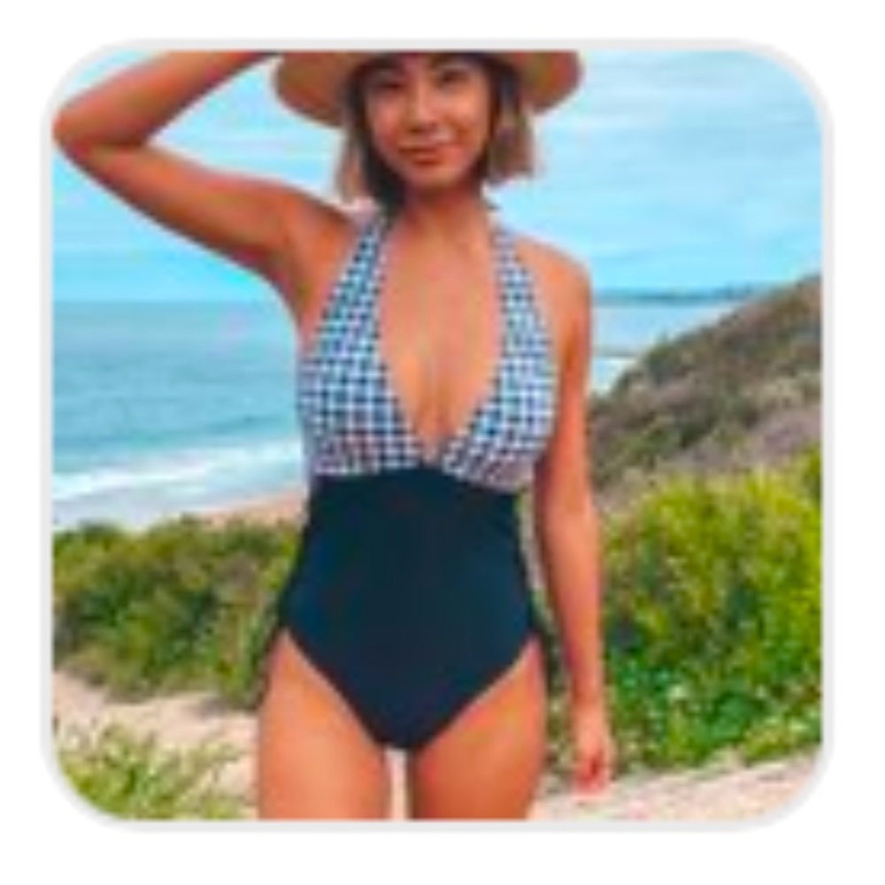 BRAND NEW Beachsissi women’s one-piece swimsuit.